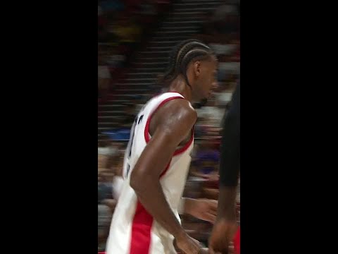 Alex Sarr from 3 🏀