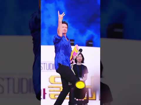 Ryan Reynolds 🤝 Hugh Jackman 🤝 Seoul’s Waterbomb Festival