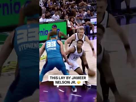 Jameer Nelson Jr. attacking the paint 👀